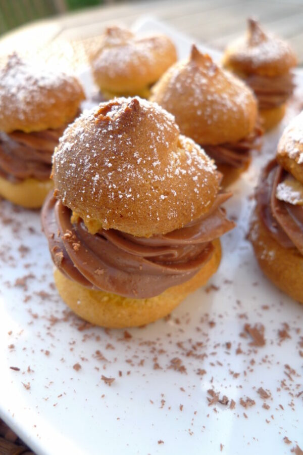 Profiteroles mit Schokofülle - FRUNIX® | Süßes ohne Fructose